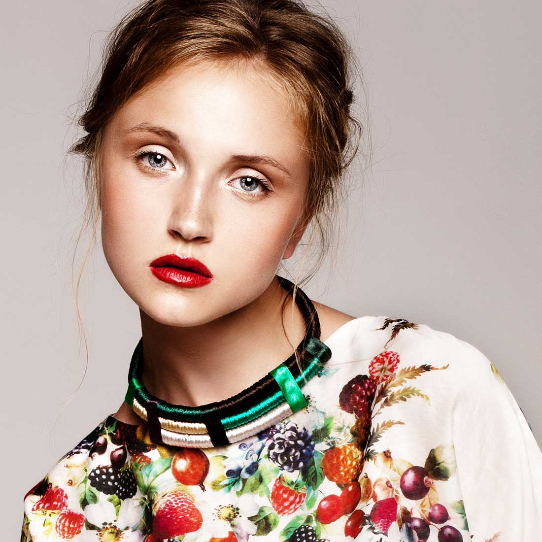 shop-yoga-sneakers a